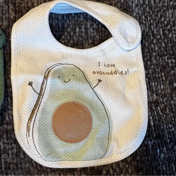 Carter’s Bib Bundle 🥑 Avocado & Dinosaur 🦕 - Picture 3 of 8